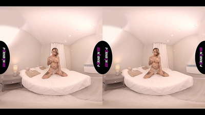 PORNBCN VR Matura Spanish MILF masturbate et irrumatum tuum in POV sugit dum crura eius fumat et excutit